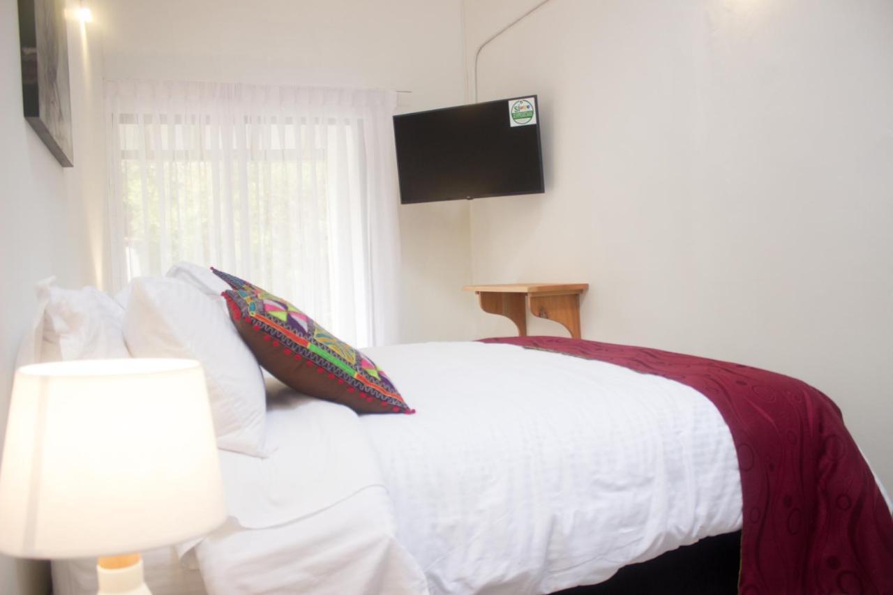Cotinga Hotel