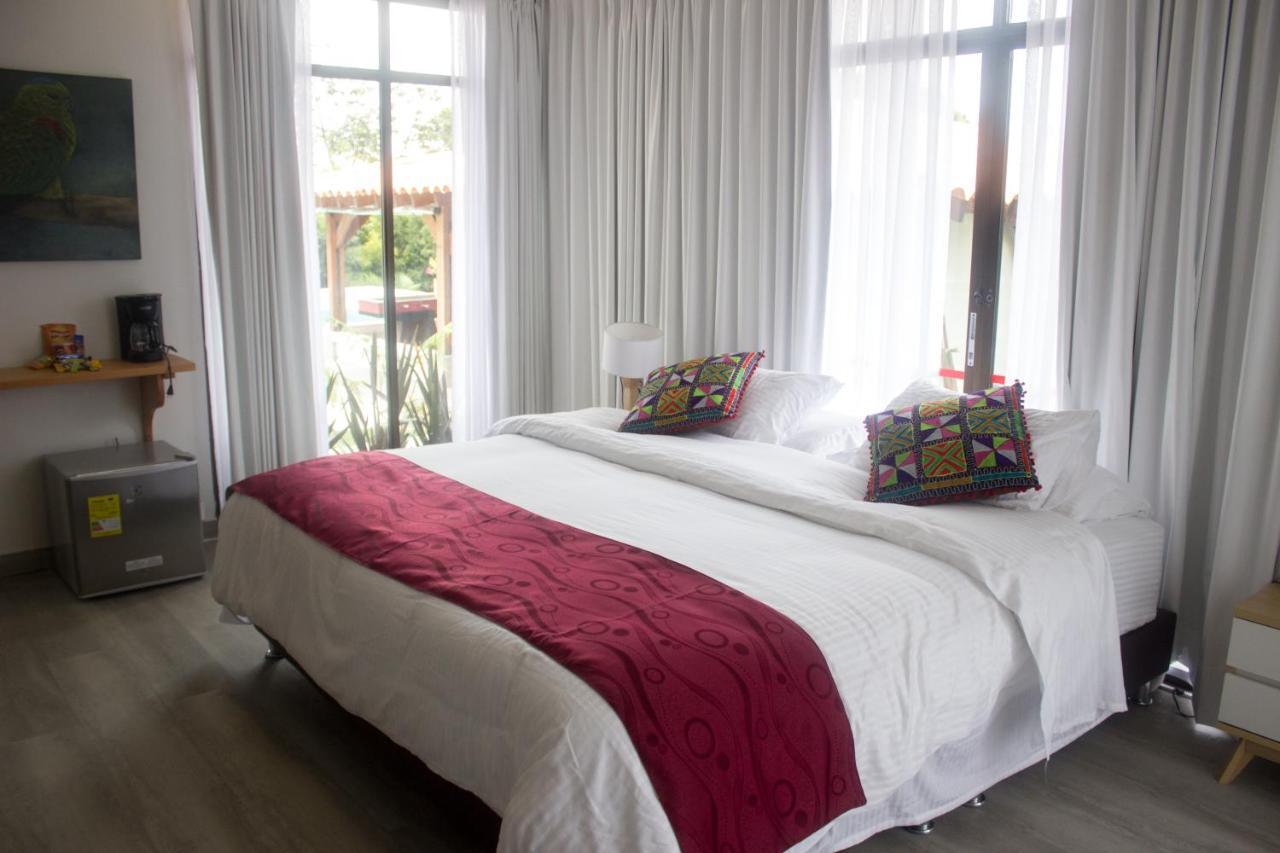 Cotinga Hotel 3*