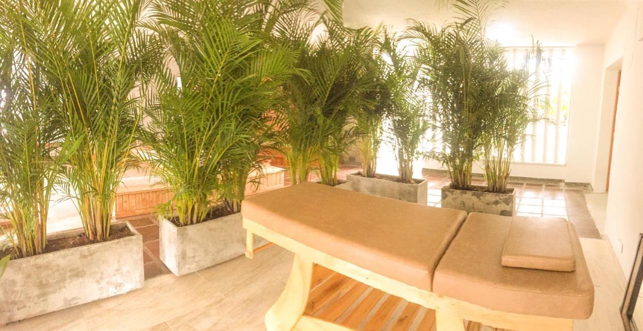 Hotel Cotinga Tribunas