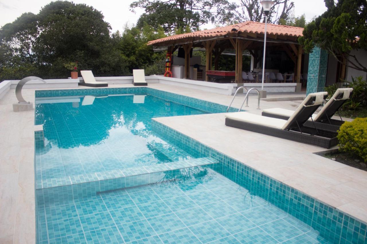 Cotinga Hotel 3*